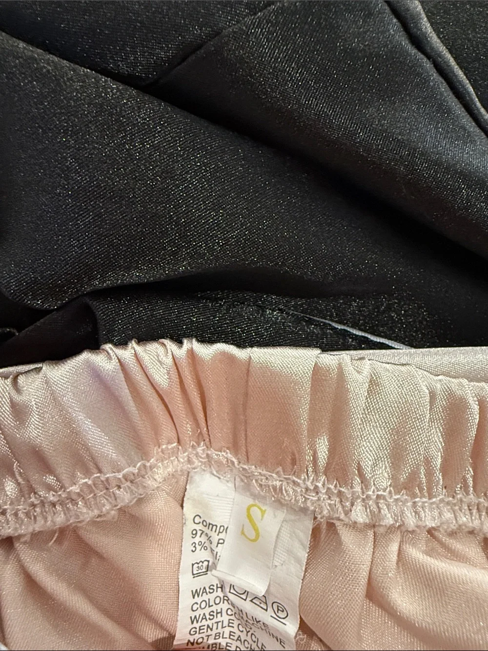 Short Sleeve Pajama Sets - Black and Light Pink